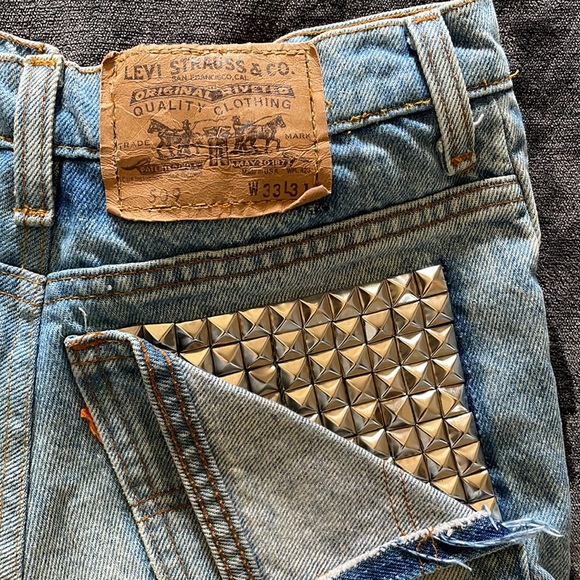 Custom Levi’s. Studded. Will fit size 24-25. See measurements in photos. - Picture 4 of 10